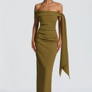 Chic Olive Off-Shoulder Maxi Dress